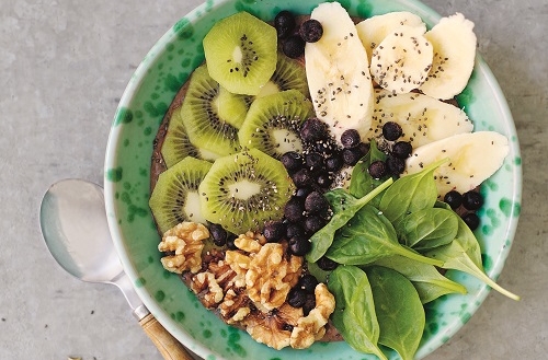 Super green smoothie bowl